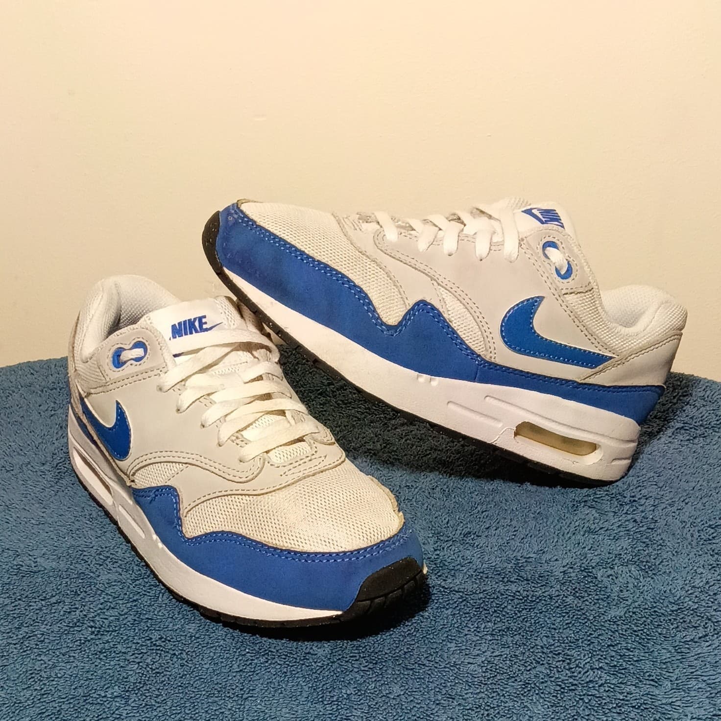 Boys Size 7Y Nike Air Max 1 Shoes OG Royal Athletic Sneakers DZ3307-104