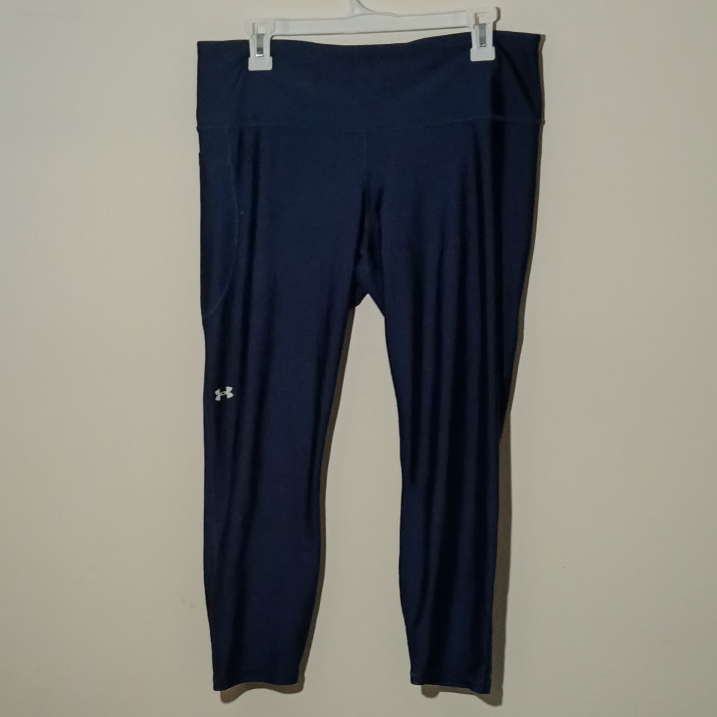 Under Armour Women's Capri Compression Stretch Leggings XL Pull-On Gym Training