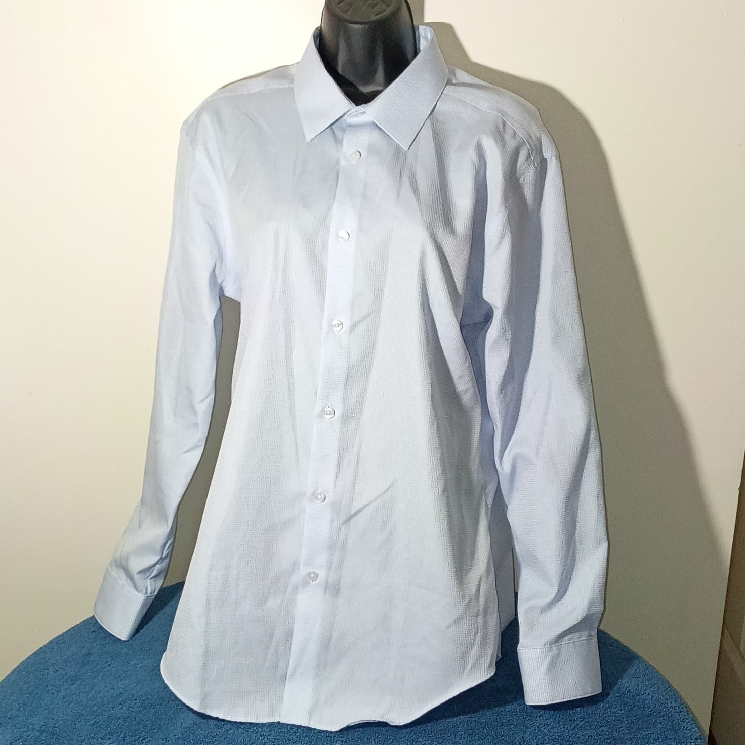 Calvin Klein Slim Performance Non-Iron Button Up Blue Men Large