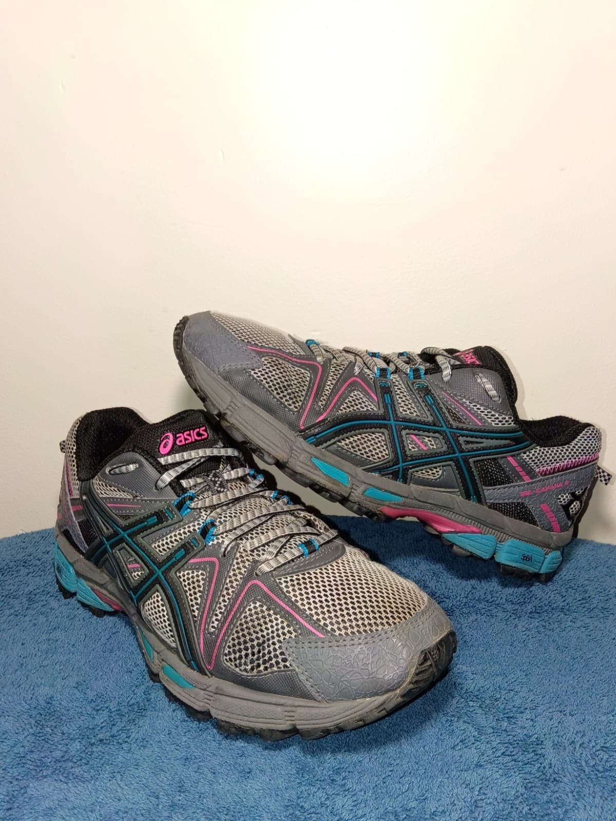 Asics Gel Kahana 8 Women Size 8.5 Shoes Gray Blue Pink Running Sneakers T6L5N
