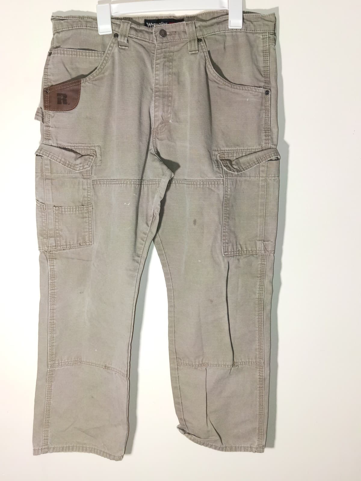 Wrangler Riggs Workwear Cargo Pants Mens Size 36x30 light tan colorway