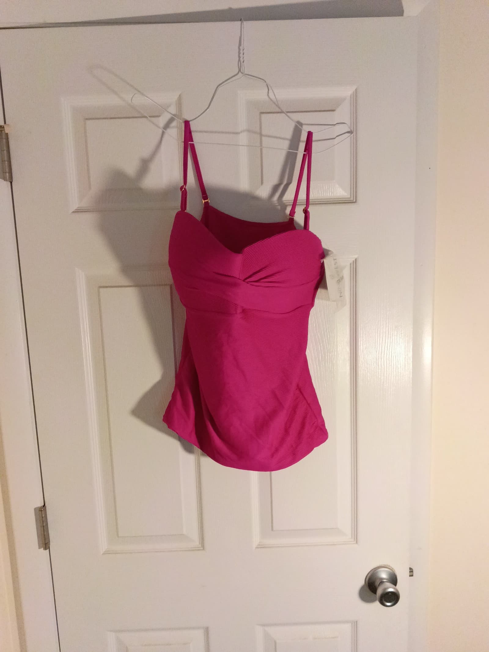 Nine West size XL women's spaghetti strap summer top color pink