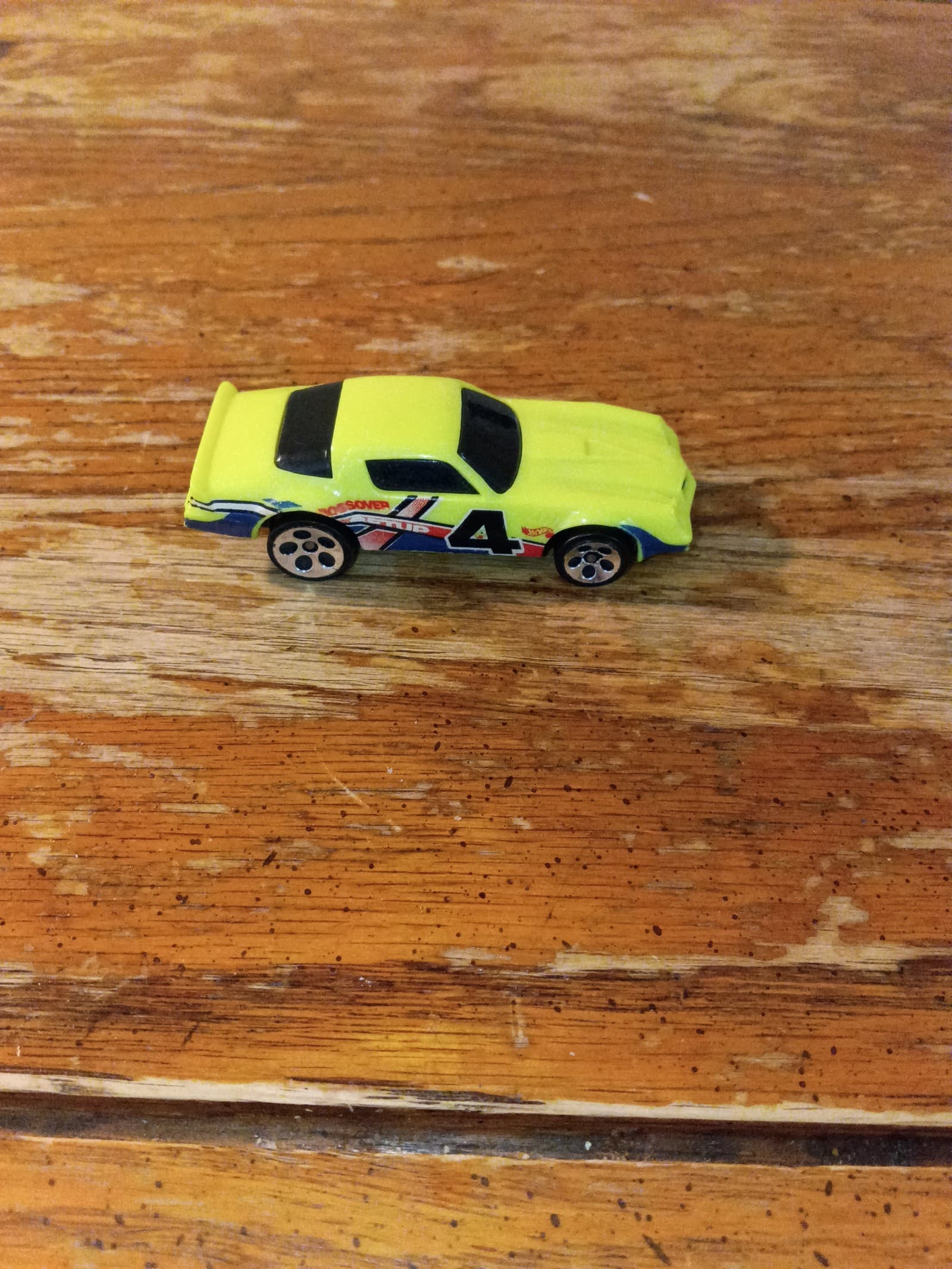 Vintage hot wheels race car 1987