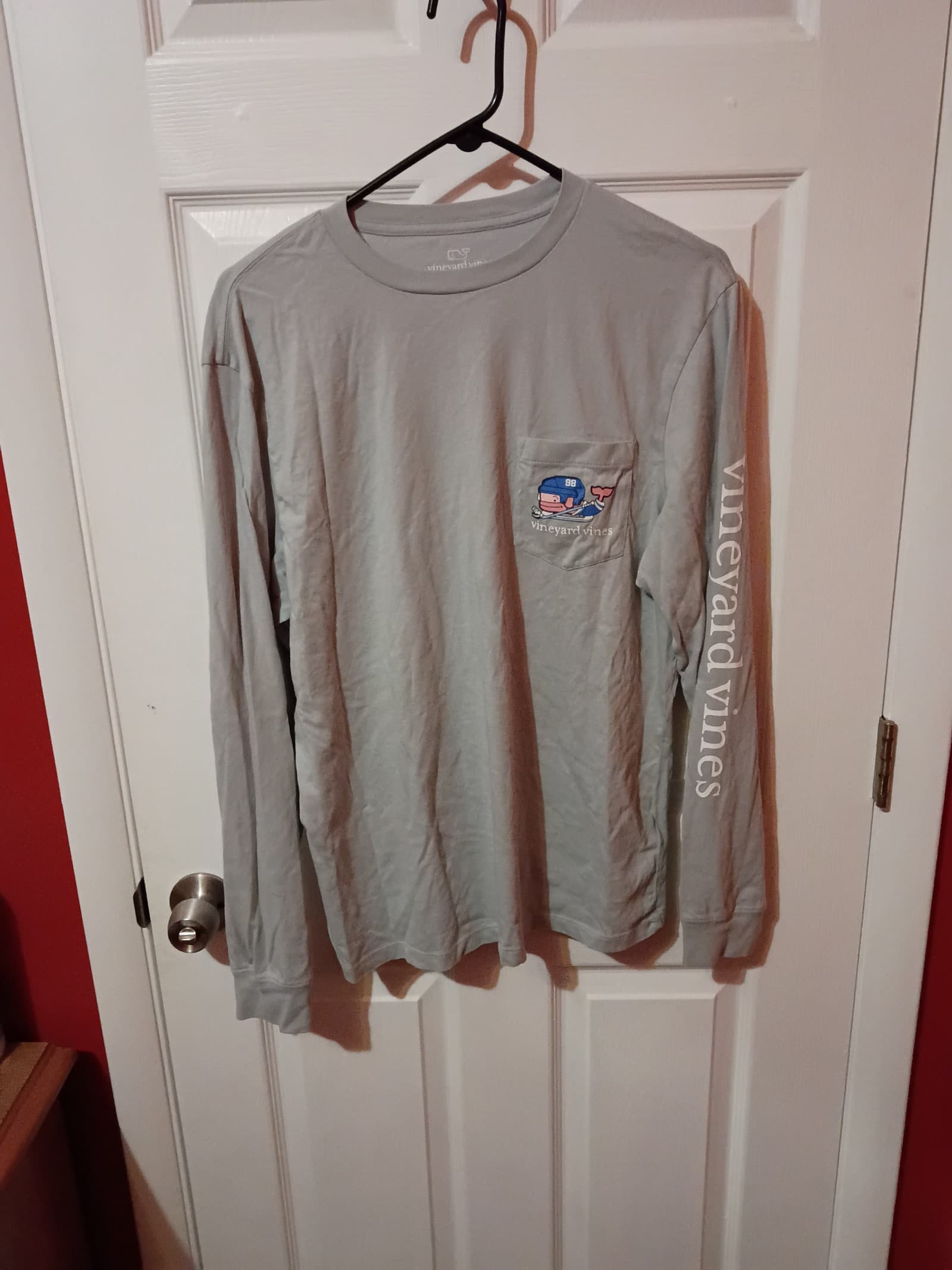 Vineyard vines