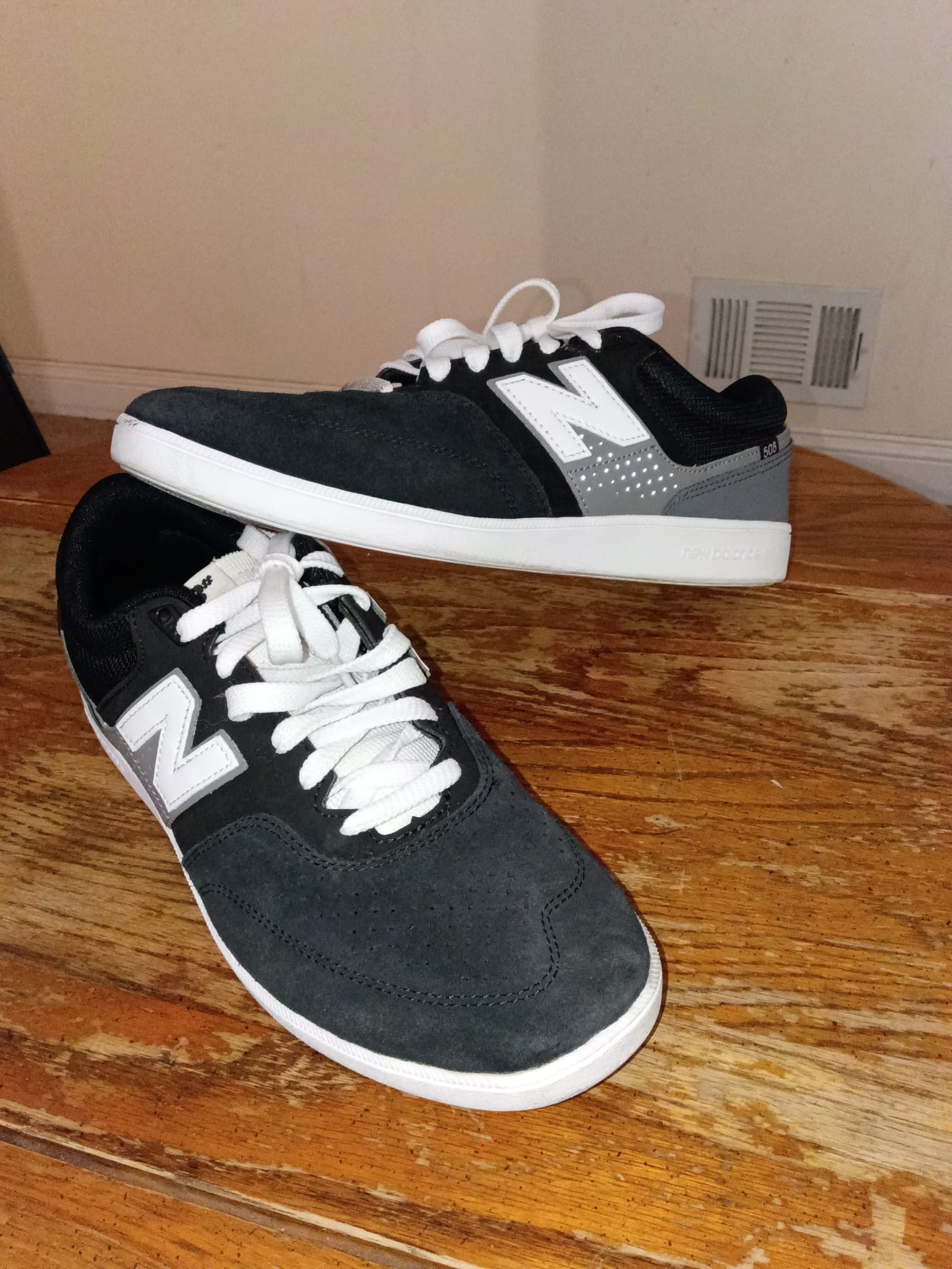 New balance Westgate 508 shoes size 10