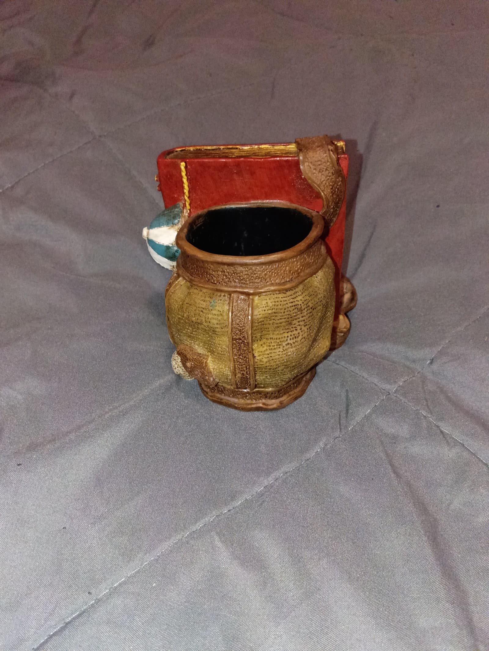 Pen holder cup with book paper weight