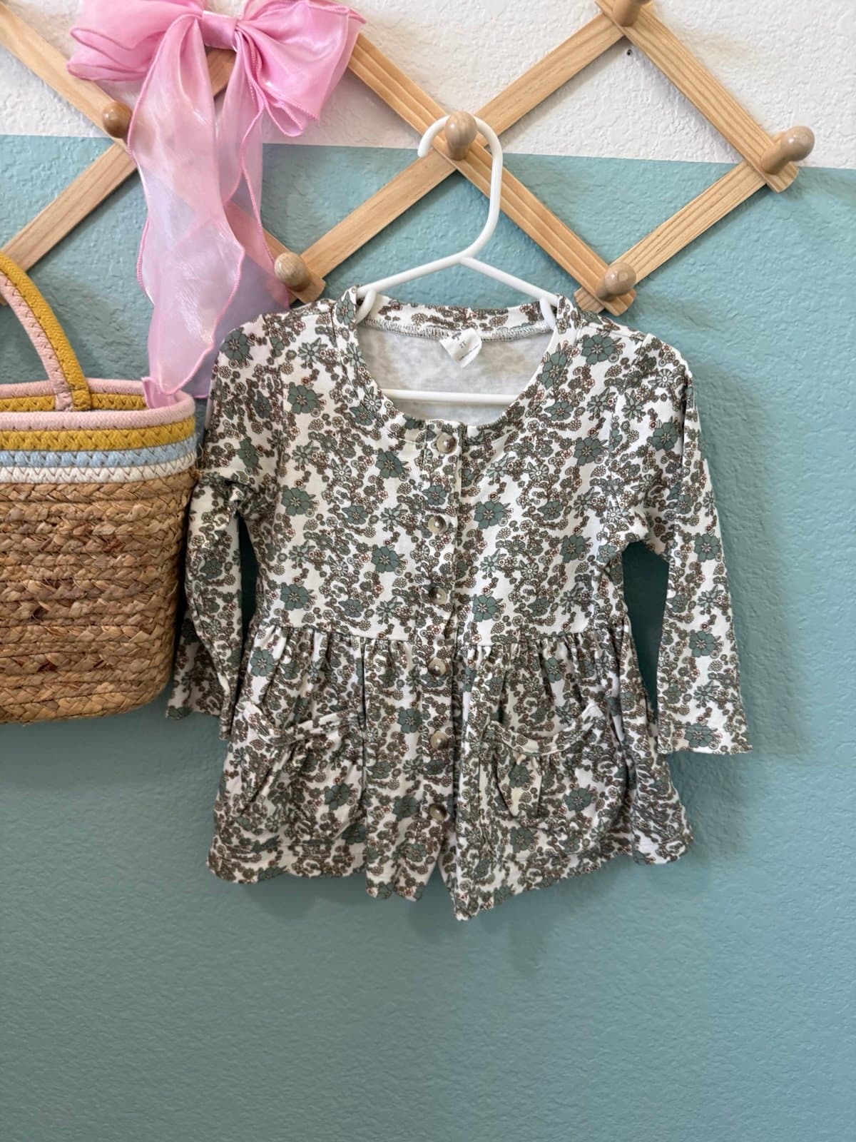 Kate Quinn ditsy long sleeve top
