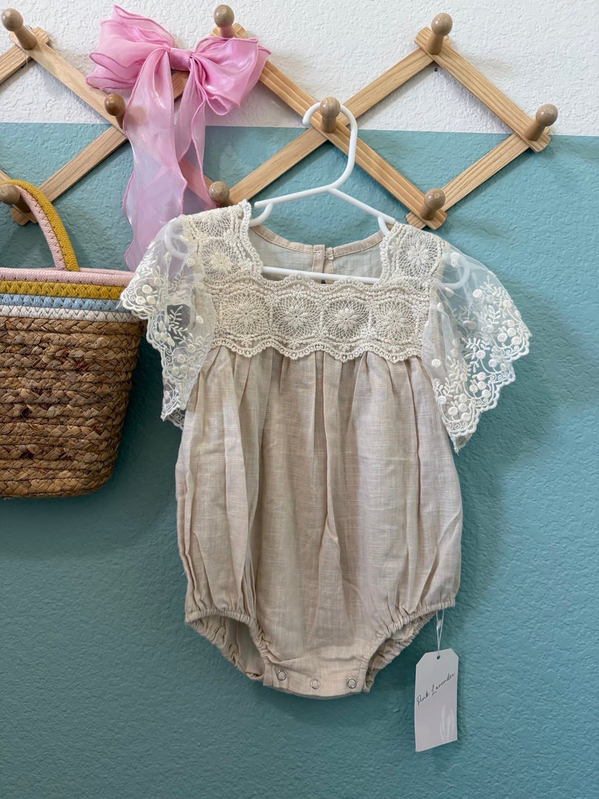 NWT neutral romper