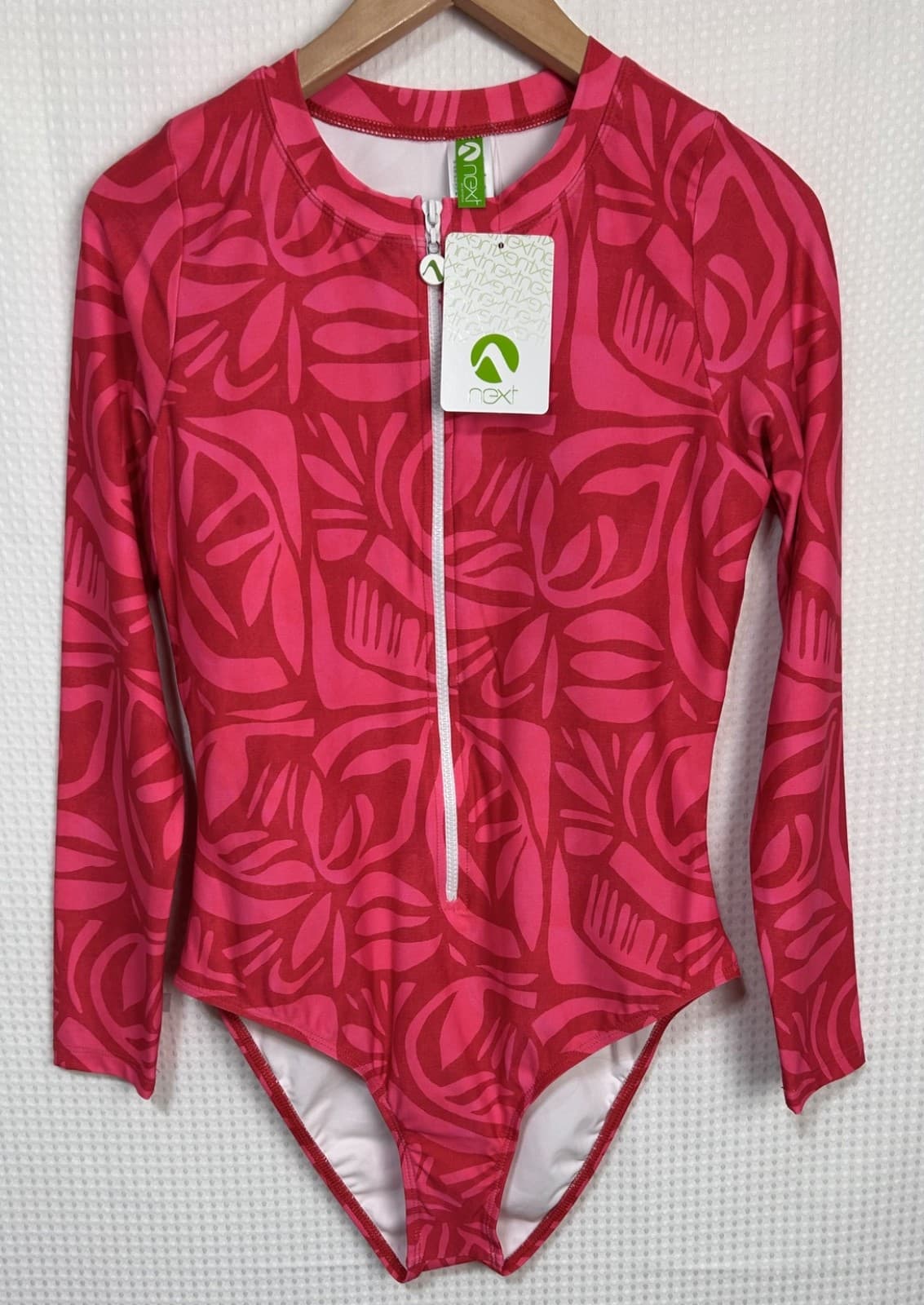NWT $112 Next By Athena size XL Long Sleeve Zip One Piece Swimsuit Scuba Resort
