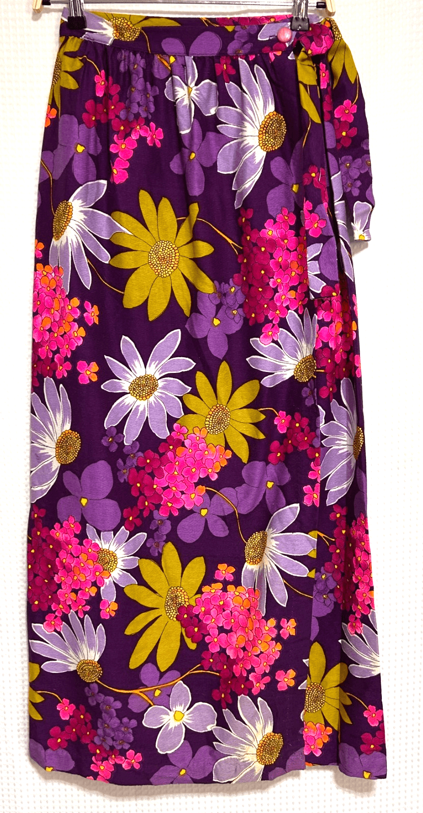 Vintage 70s Beverly Vogue California Size Small Retro Floral Wrap Skirt a