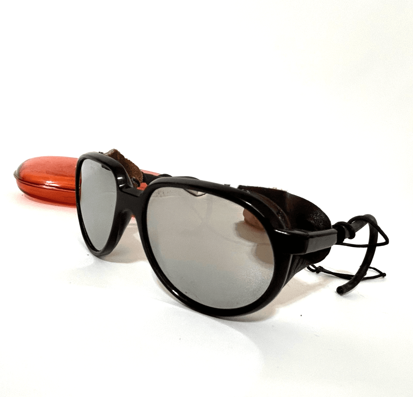Bolle Nylon Cable Hook Leather Shields Skiing Sunglasses Made In France