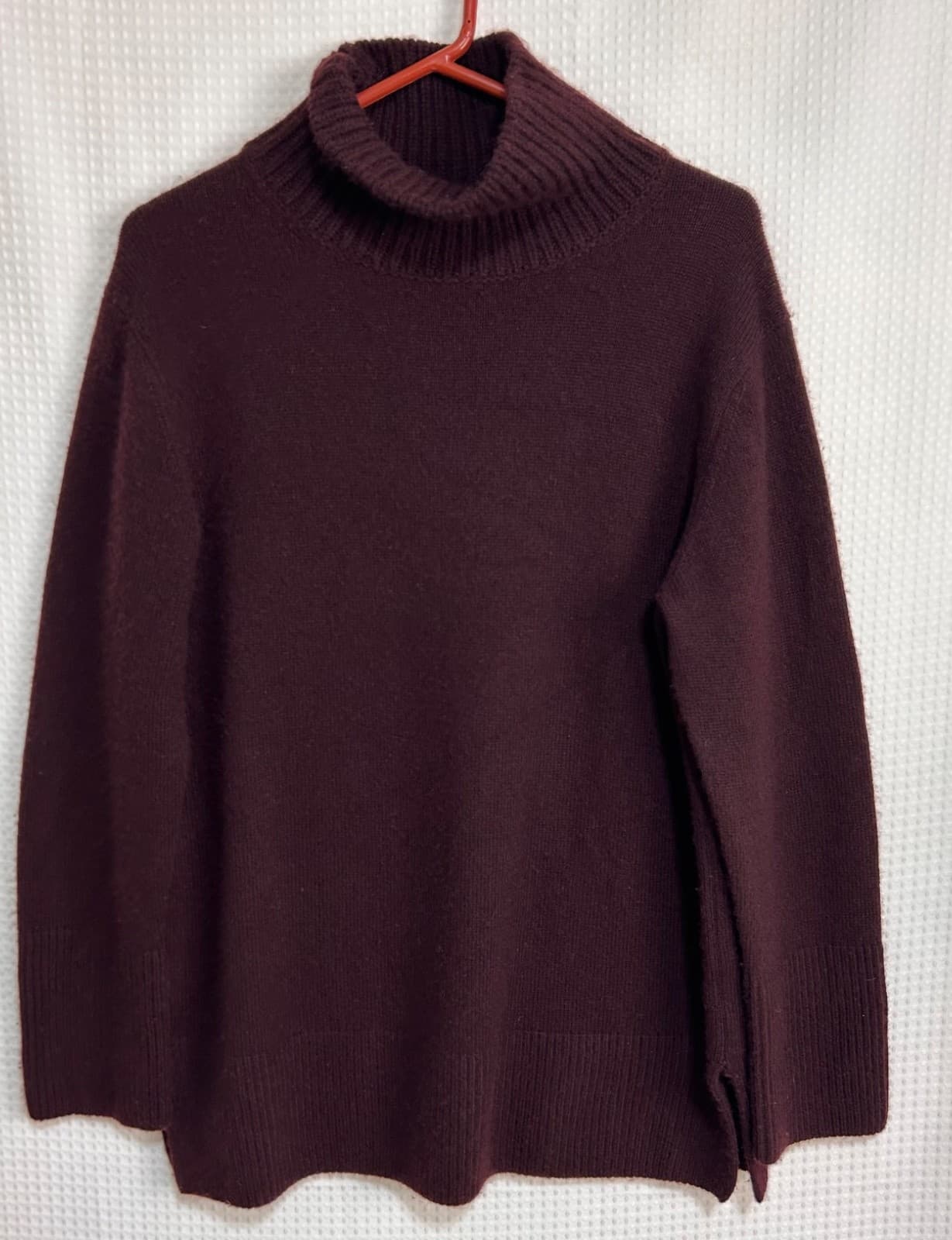 Vince Womens Wool Cashmere Sweater Size M Burgundy Old Money Turtleneck v