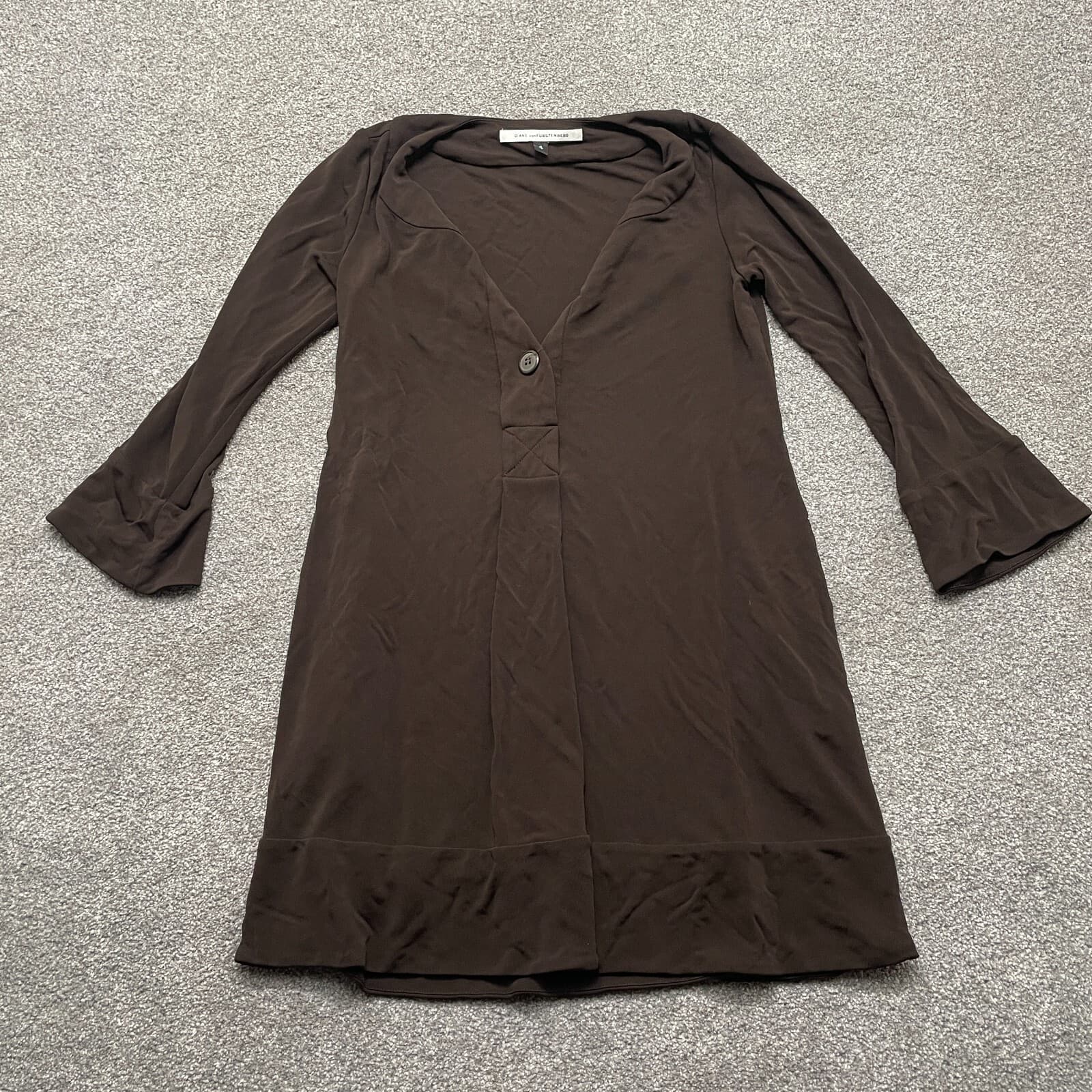 Diane von Furstenberg Dress 4 Brown Long Sleeve V Neck Sheath Mini Viscose