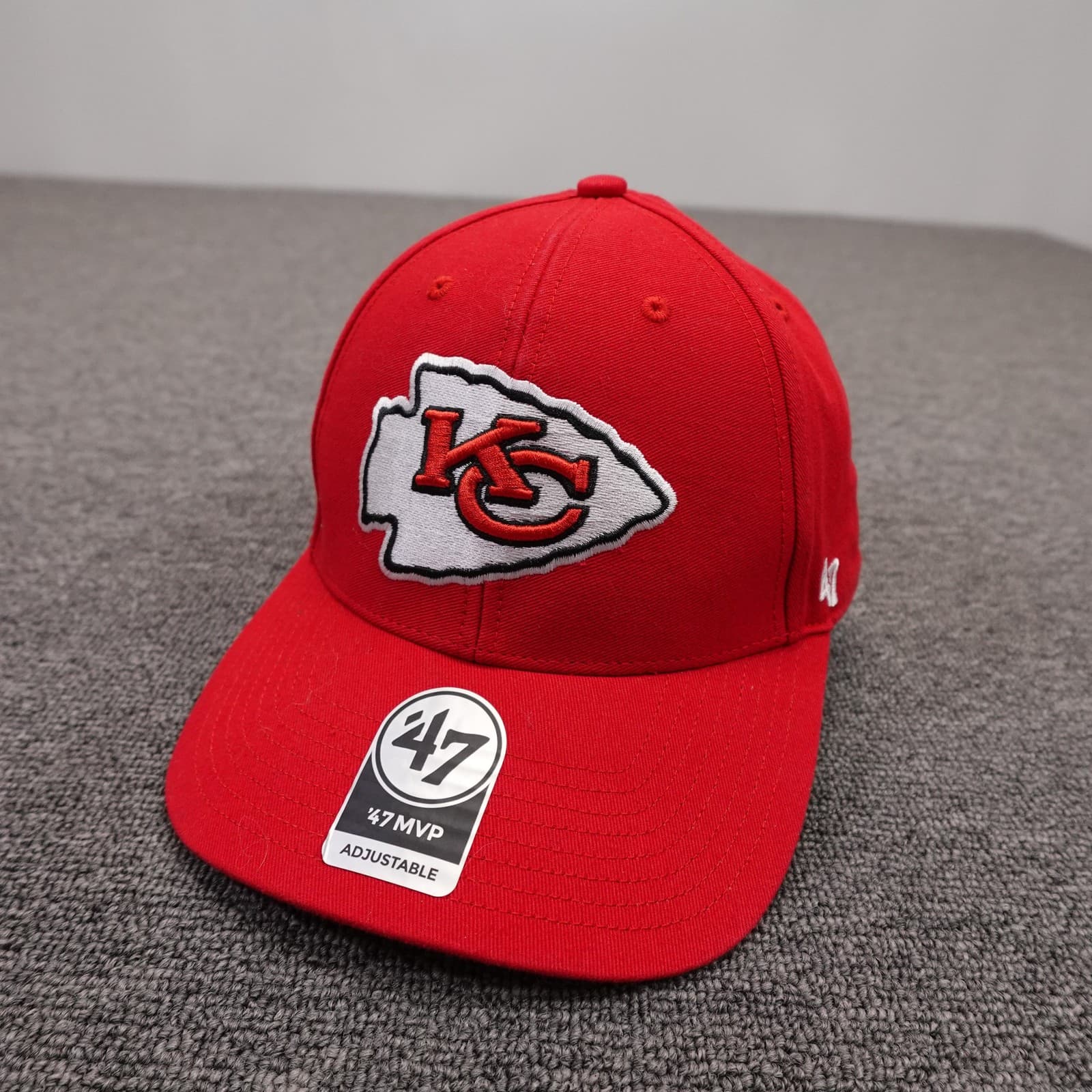 Kansas City Chiefs Hat Cap Strap Back Mens One Size Red NFL Football MVP '47