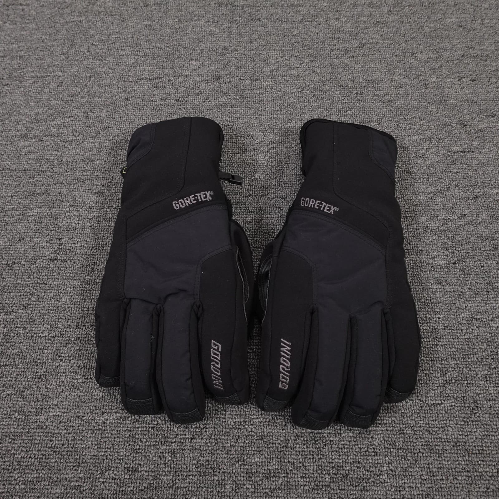 Gordini Gore-Tex Winter Ski Gloves Mens Medium Black Waterproof Insulated Grip