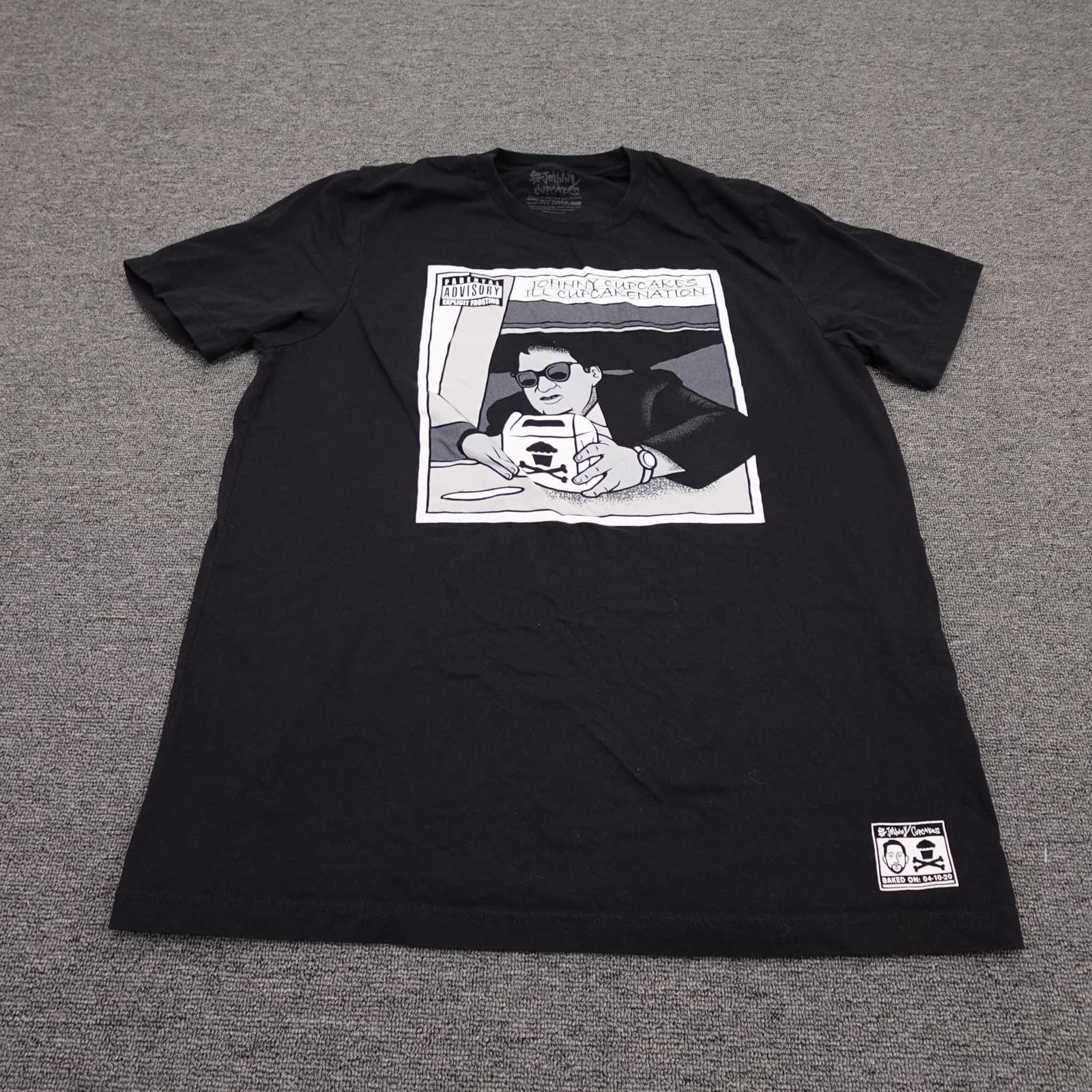 Johnny Cupcakes Shirt Mens XL Black Graphic Logo Tee Tagless Streetwear