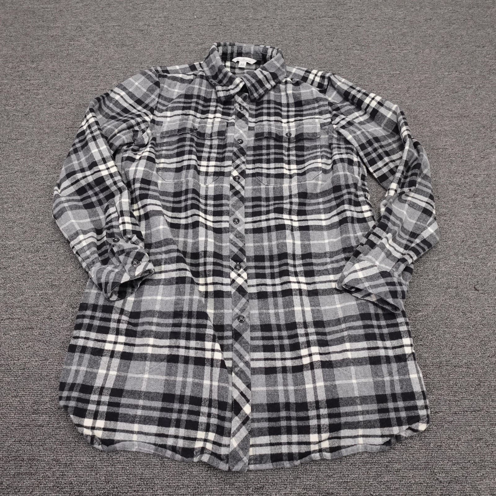 L.L.Bean Signature Shirt Mens Medium Gray Plaid Flannel Long Sleeve Button Up