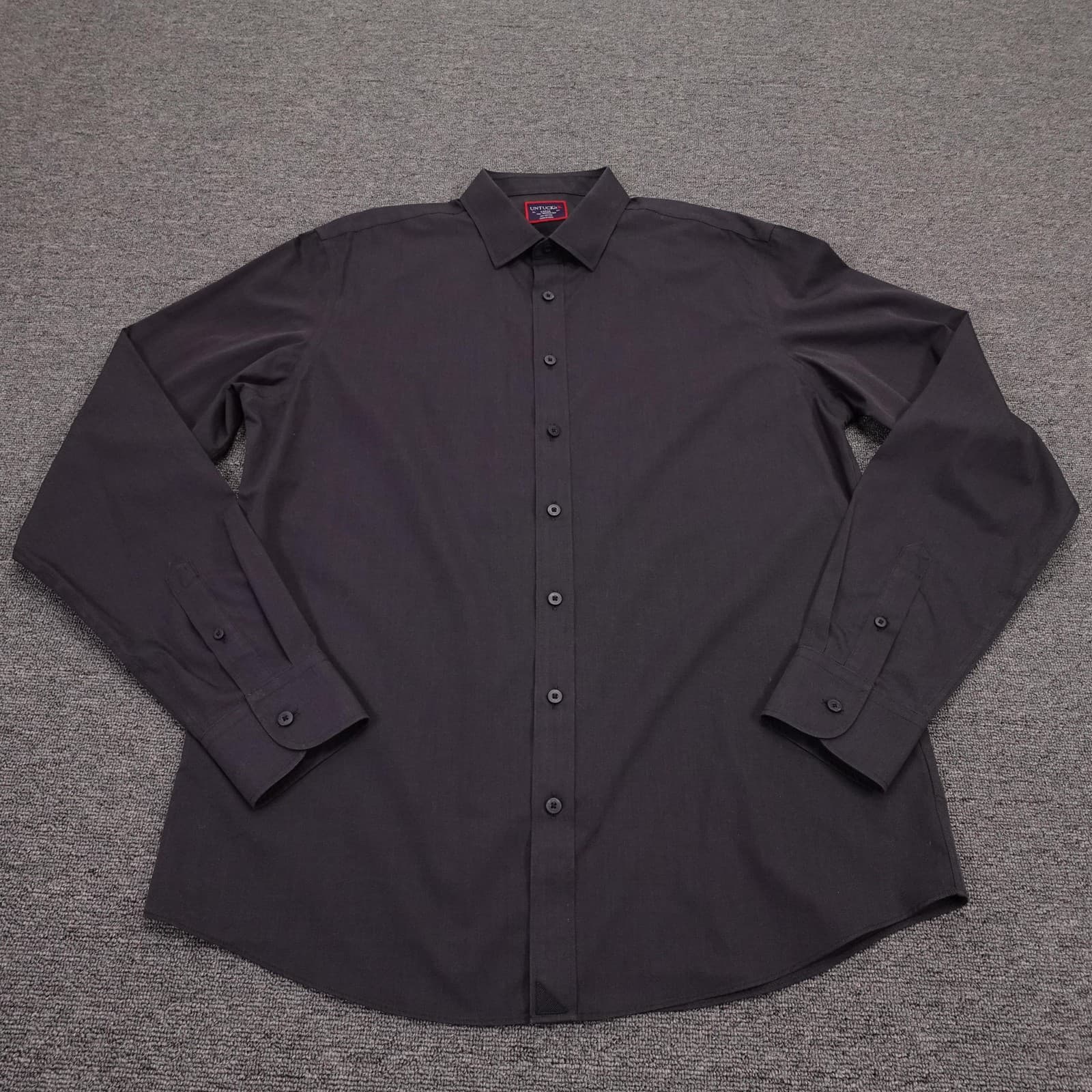 UNTUCKit Shirt Mens LT Gray Solid Long Sleeve Button Up Wrinkle Free Non Iron