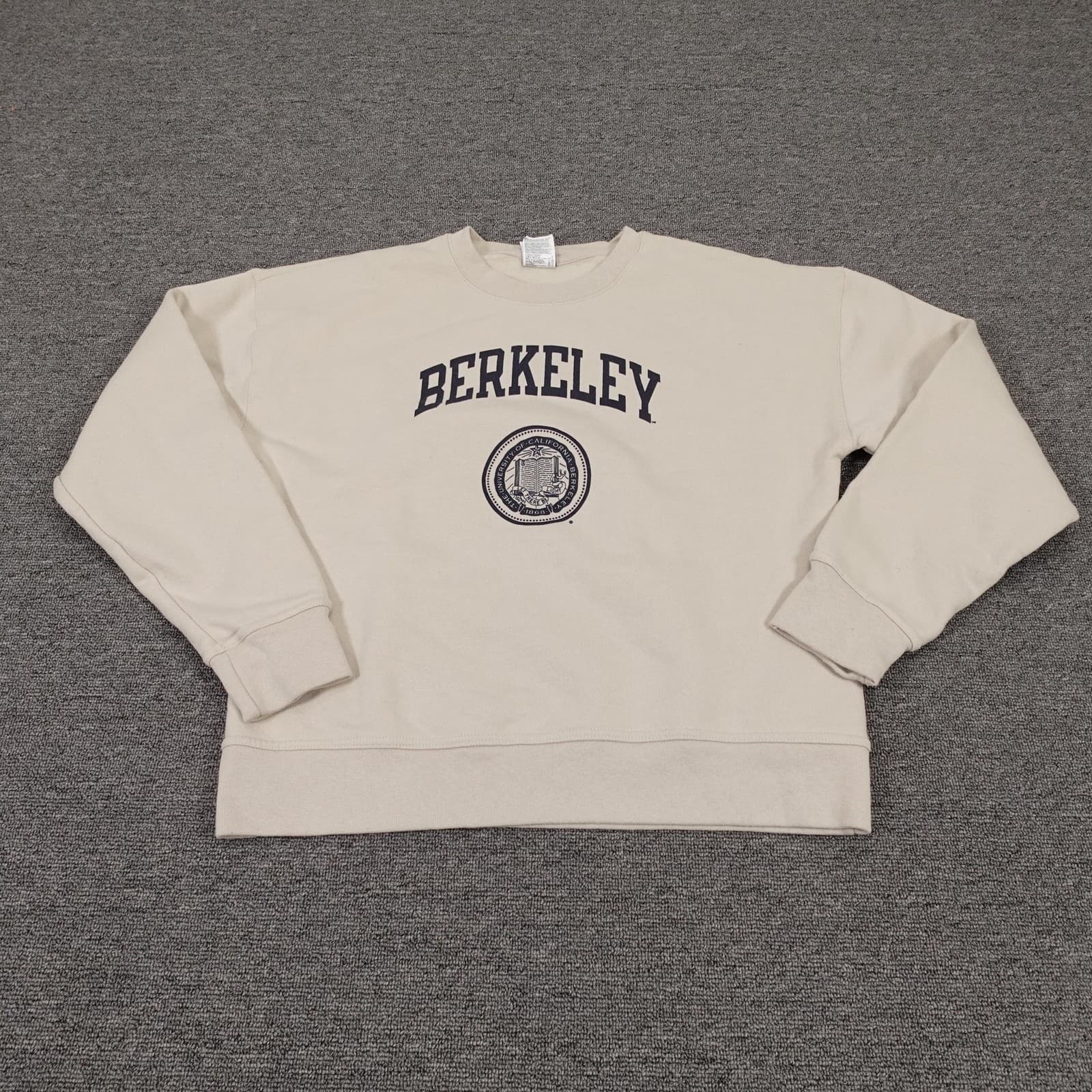 California Golden Bears Sweatshirt Womens Small Beige NCAA Basketball Champion