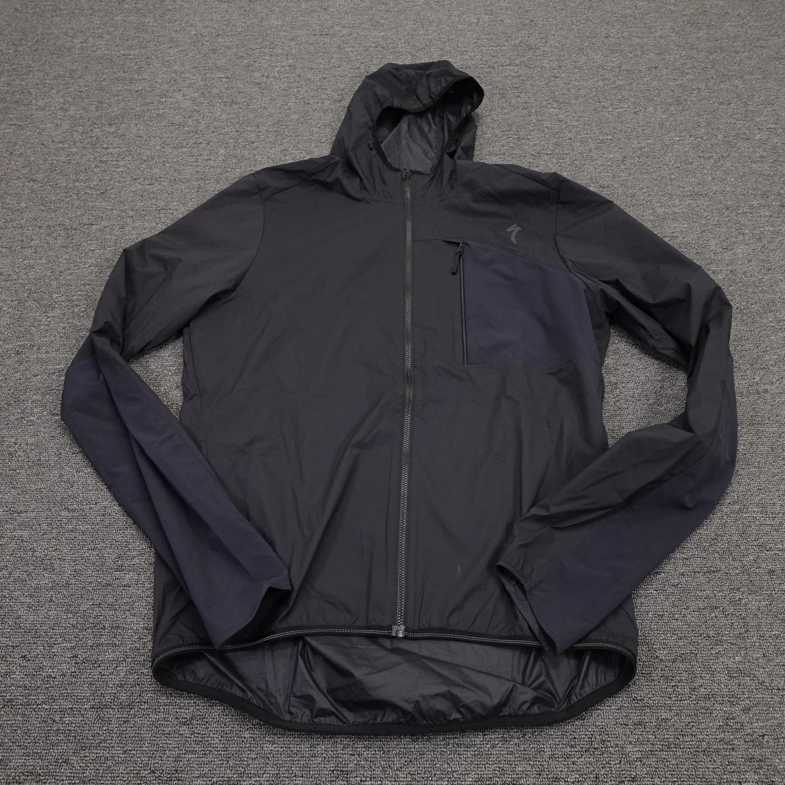 Specialized Jacket Mens XL Black Hooded Zip Lightweight Windbreaker Cycling