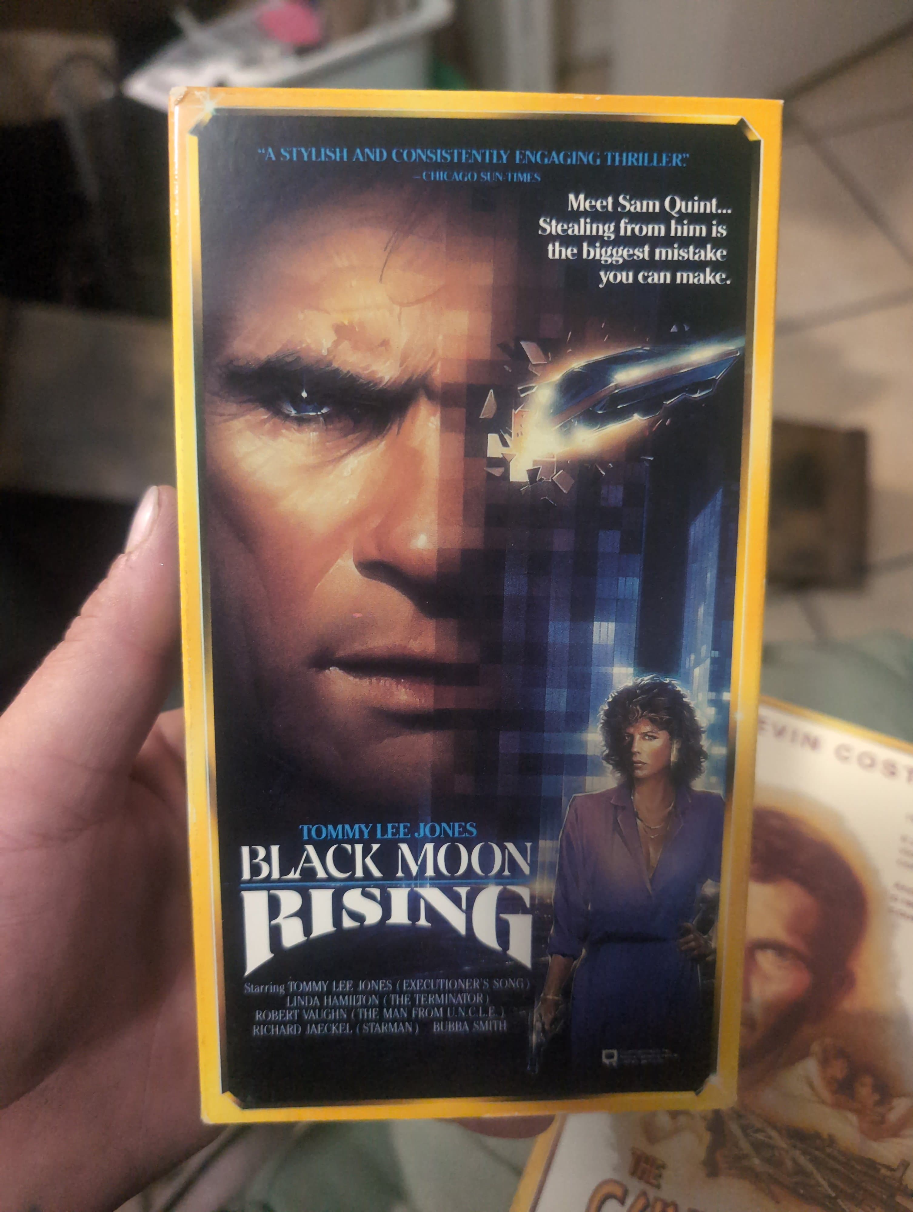 Black Moon Rising VHS Tommy Lee Jones Thriller