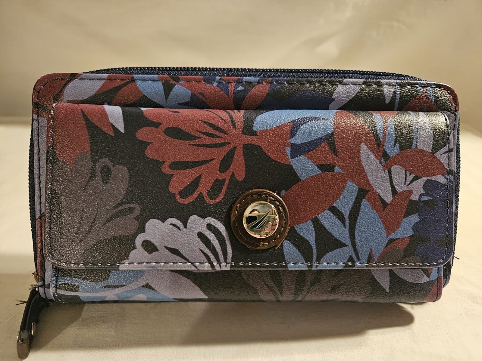 EUC Nautica Tropical Floral Zip Around Wallet