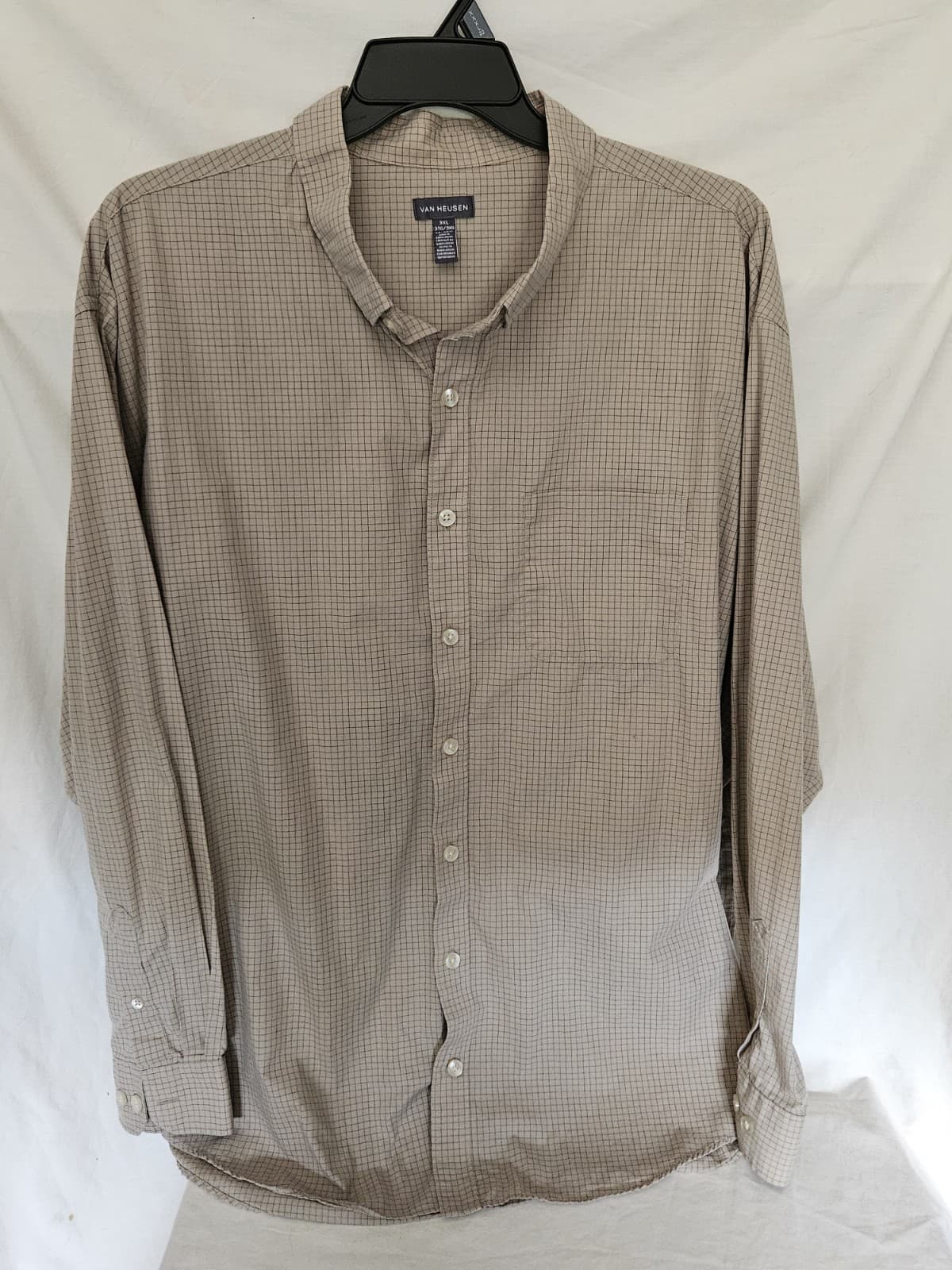 Van Heusen 3XL Checkered Dress Shirt L/s Tan w/Black Lines (Neck 20-20-1/2)