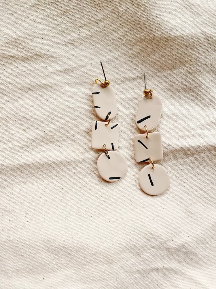 Dash Rooney Earrings - Regular