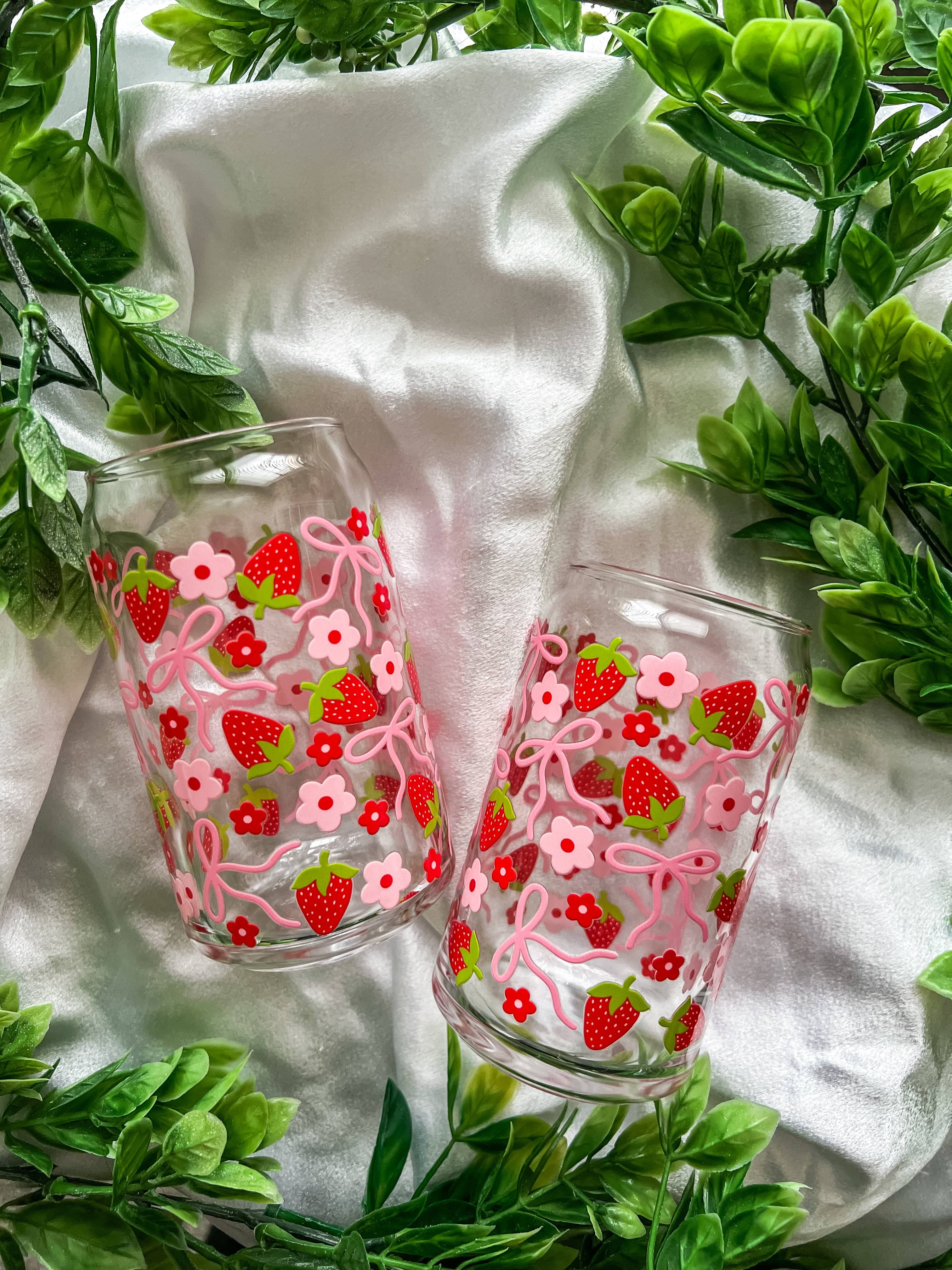 strawberry coquette glass cup - Default