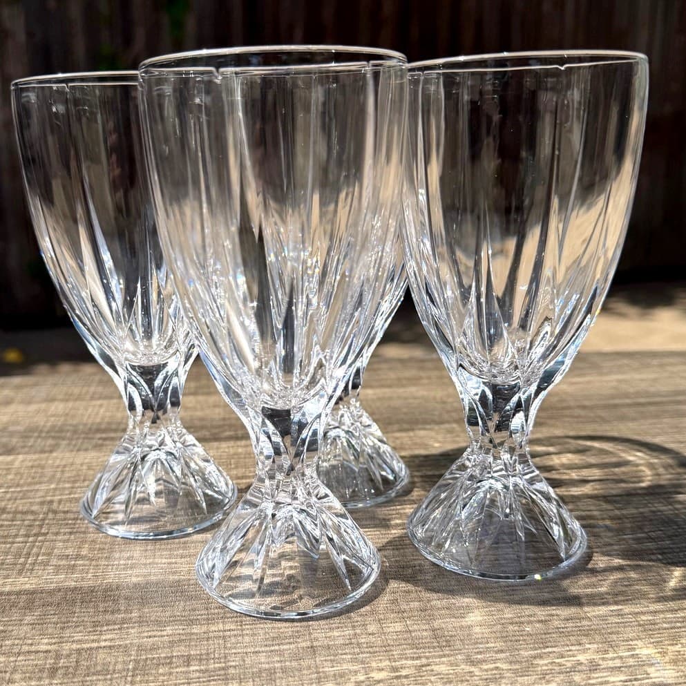 Mikasa Retired 1998-1999 'Horizon' Lead Crystal 6 5/8" Wine Glasses-Set of 4