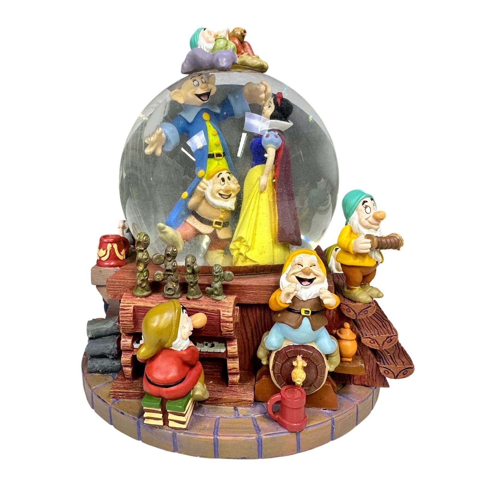 Snow White and the Seven Dwarfs 1998 Musical Snow Globe 'I Whistle a Happy Tune'