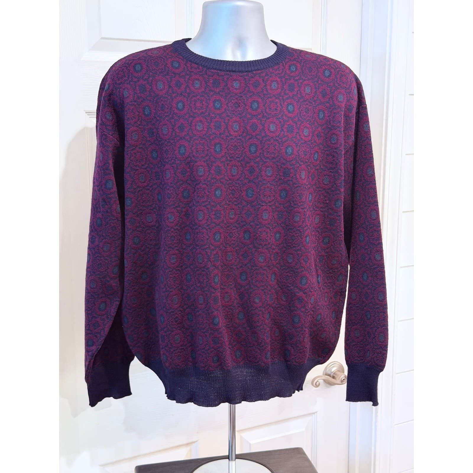 Vintage Neiman Marcus 100% Virgin Wool Sweater Mens XL Purple Geometric Uruguay