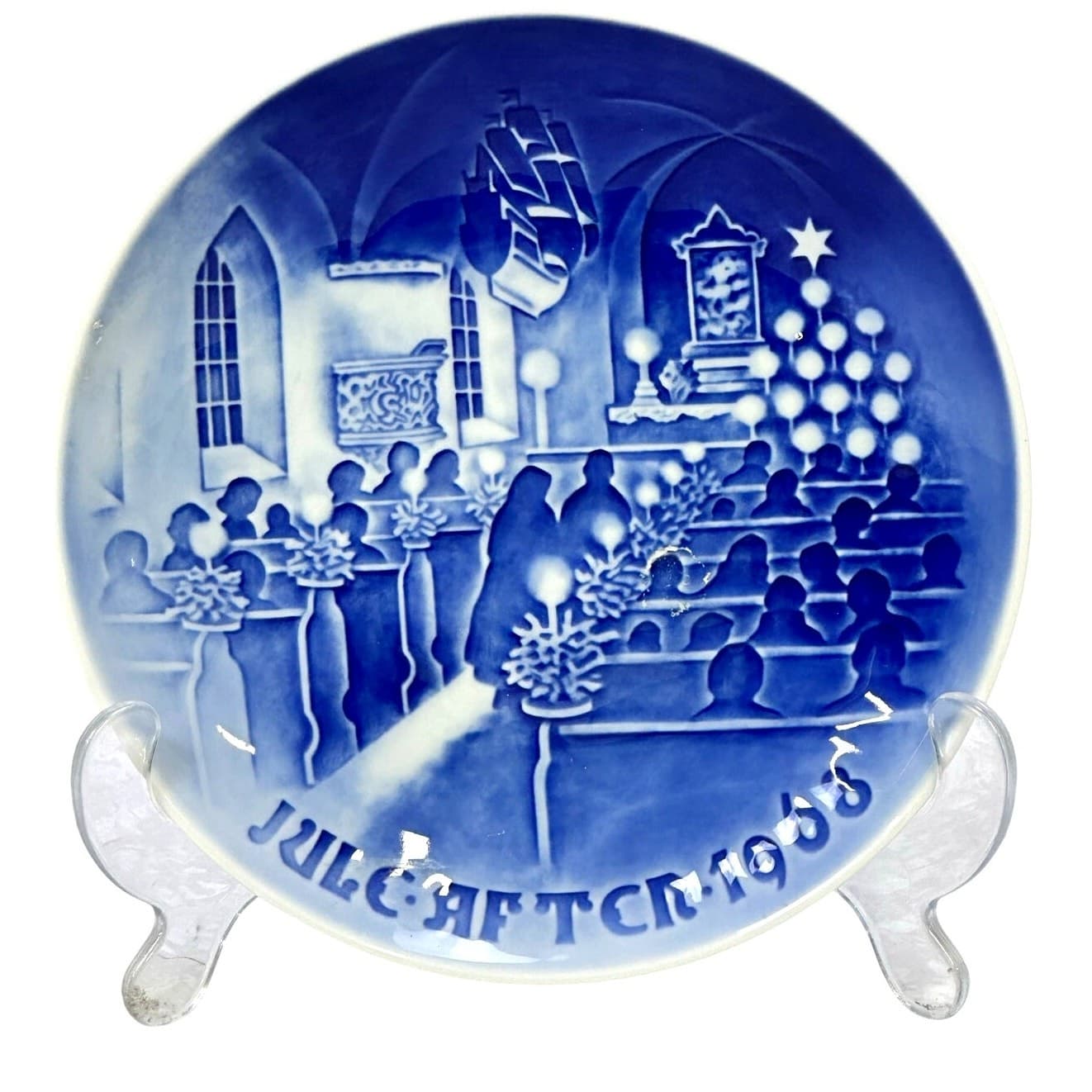 Bing and Grondahl Denmark 1968 Annual Christmas Plate 'Christmas in Church'