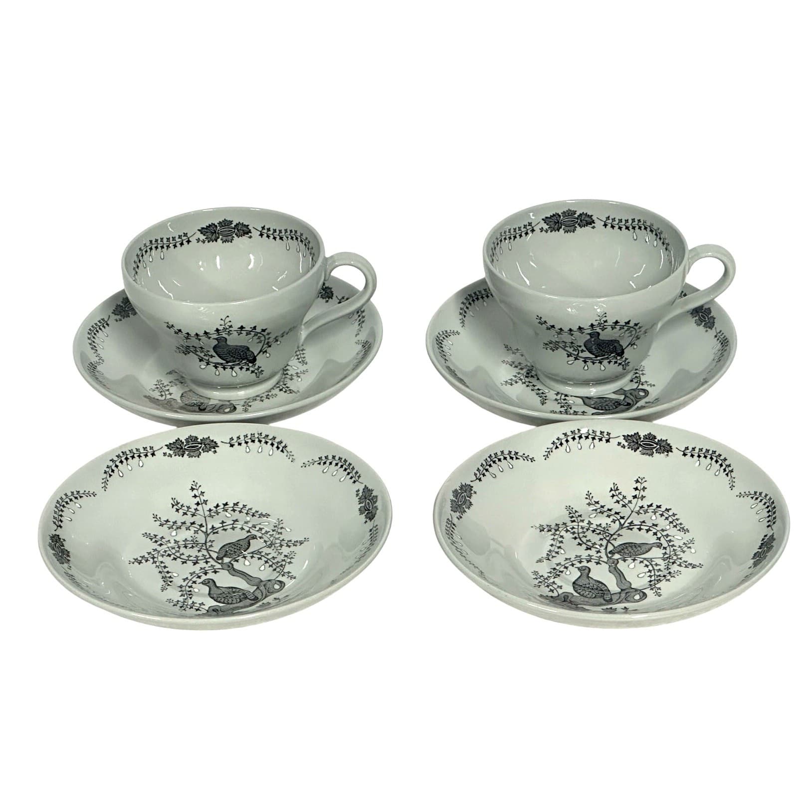 Wedgwood 1957-1964 Retired 'Partridge in a Pear Tree' 2 Footed Cups/4 Saucers