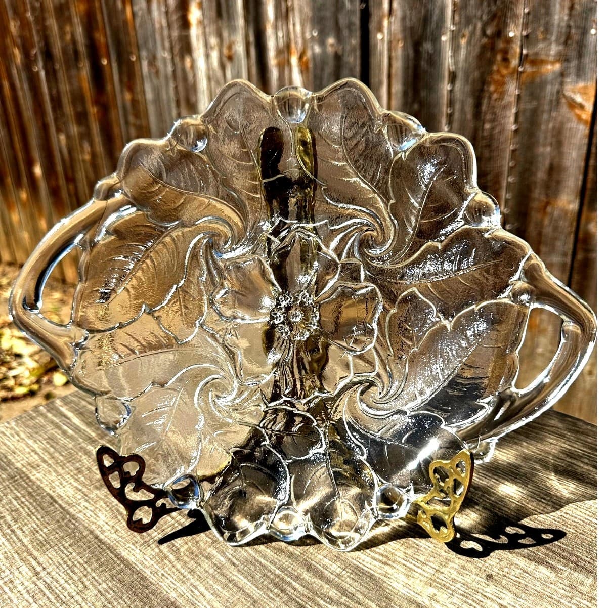 Indiana Glass Vintage Wild Rose Clear Textured Glass Handled Cake Plate/Tray