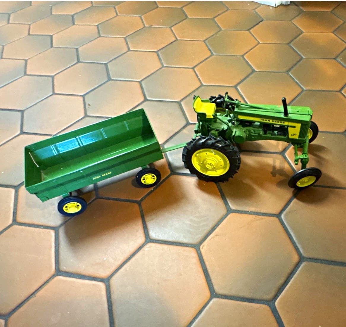 John Deere Diecast Toy Tractor w/ Wagon Trailer, Agriculture Theme