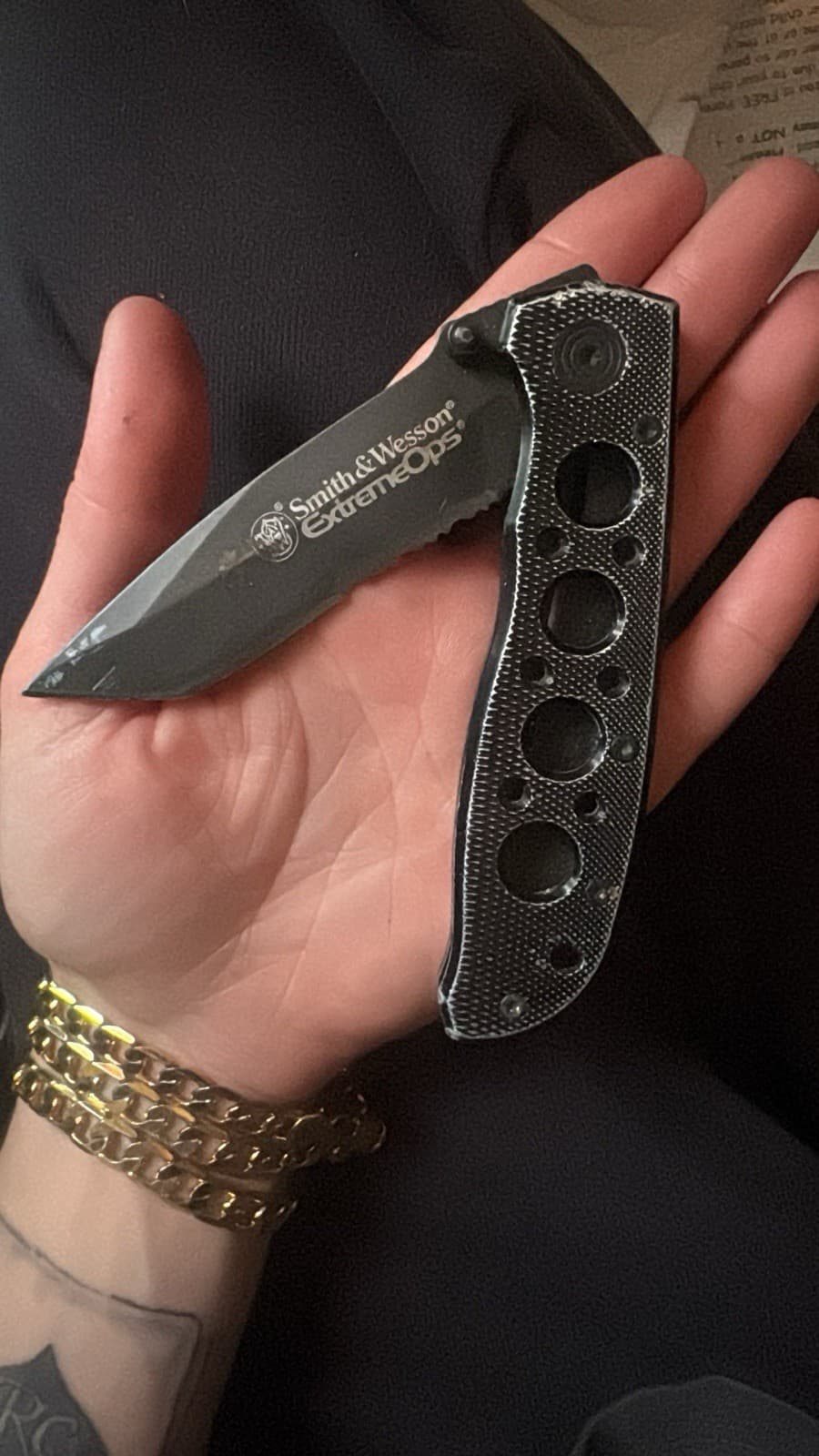 Smith & Wesson Extreme Ops Tanto Combo Edge Pocketknife, Black Aluminum Handle