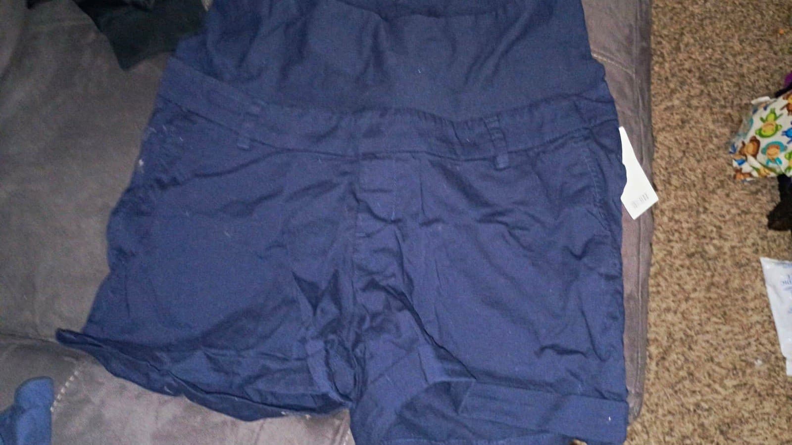 H&M Women's maternity Shorts Size M