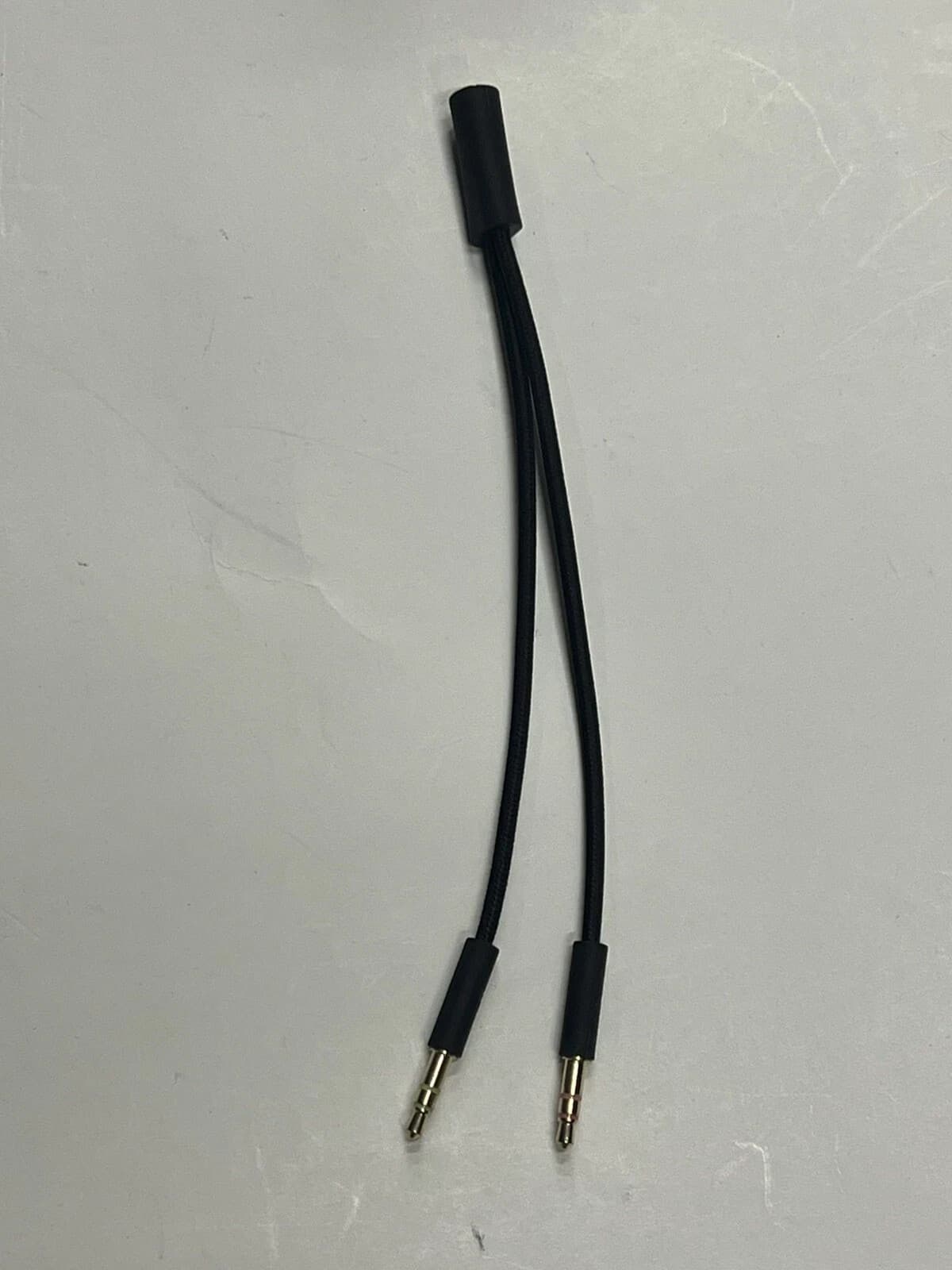 HyperX Headset 7'' Y Splitter/Adapter Audio Cable Headphones