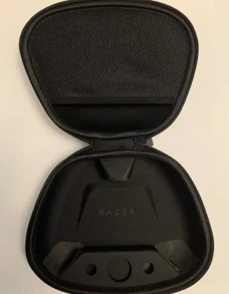 Razer Wolverine Ultimate Controller Carrying Case Original ** WITHOUT BOX **