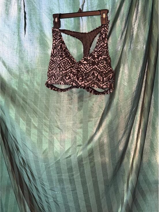 Victoria's Secret Black & White Sports Bra with Racerback