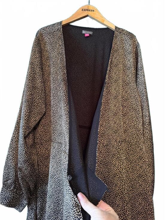 NWT Vince Camuto Leopard Print Kimono Cardigan