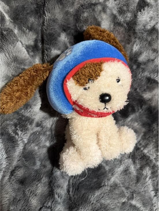 FAO Schwarz Puppy Dog Plush Aviator Pilot Helmet