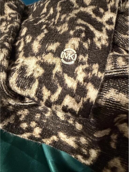 Michael Kors Cozy Brown Cream Animal Print Scarf