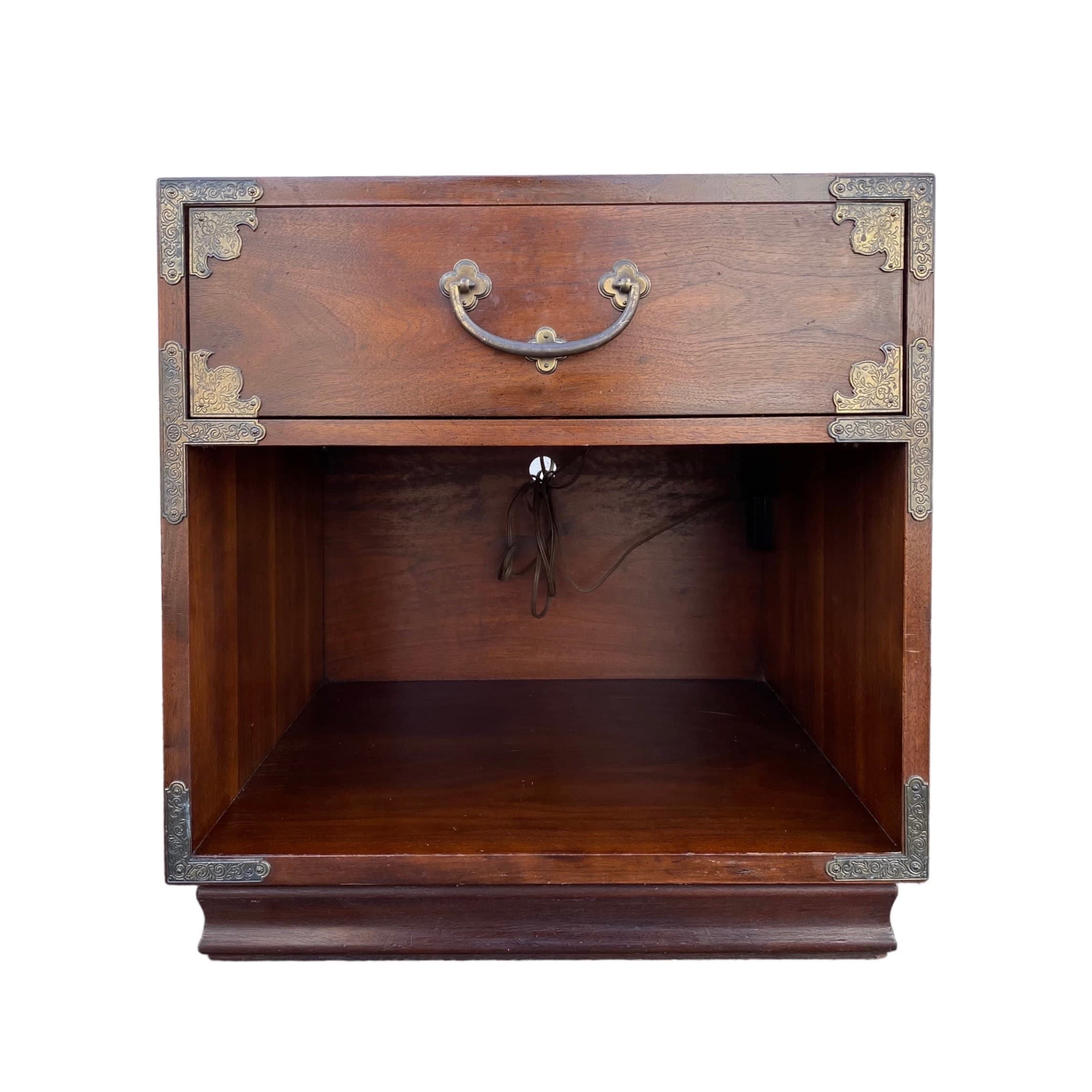 Chinoiserie Nightstand by Henredon Tansu FREE SHIPPING Vintage Dark Wood & Brass Asian Hollywood Regency Campaign Chinese Charging End Table - Image 1