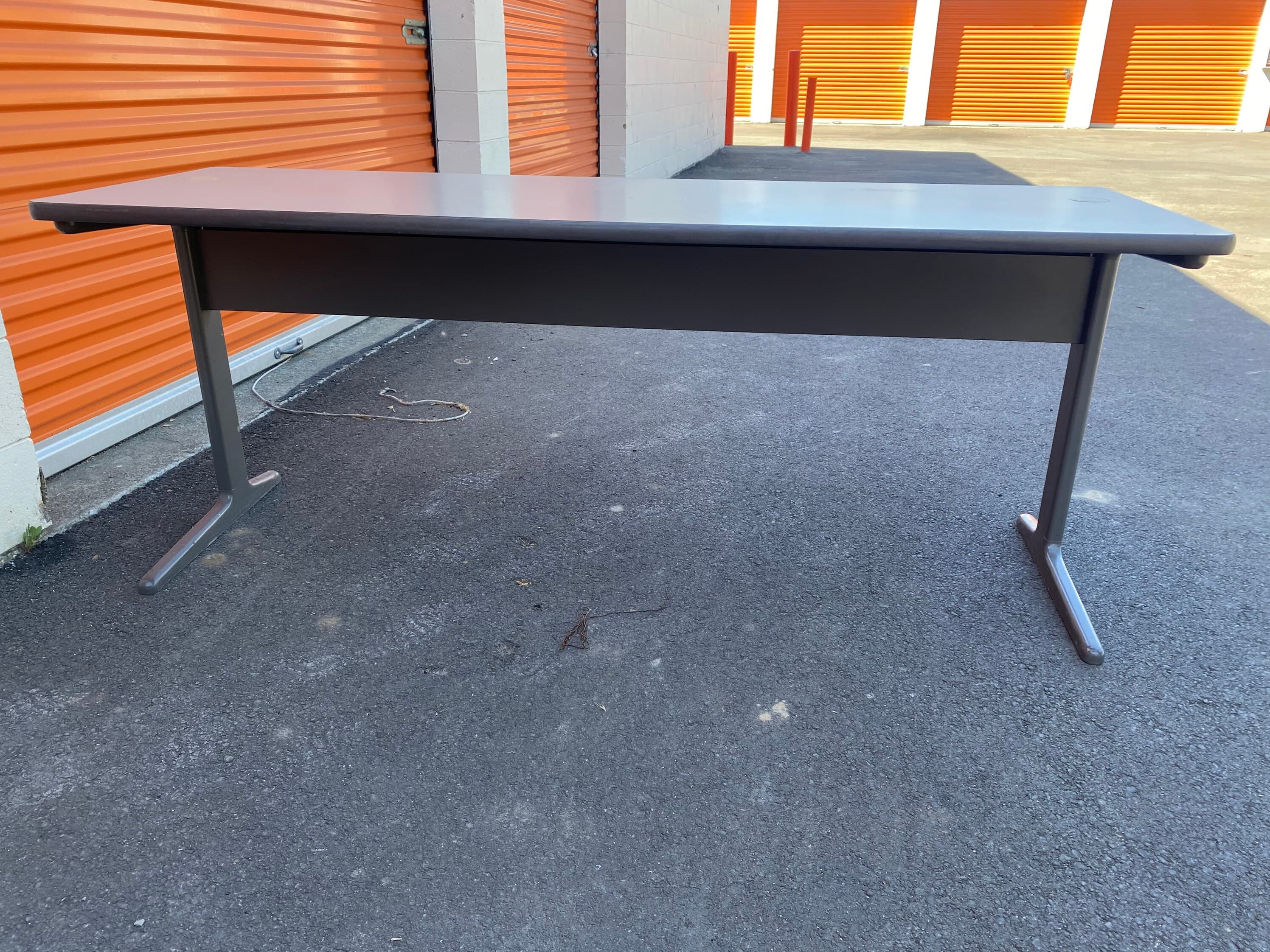 Vintage Herman Miller George Nelson work group office desk - Image 1