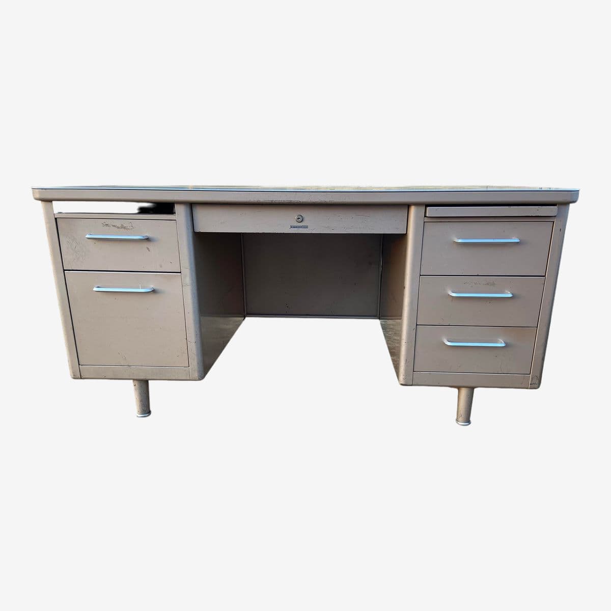 1970s Steelcase Tanker Desk Needs Restoration - Image 1